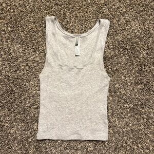 Skims grey tank top!